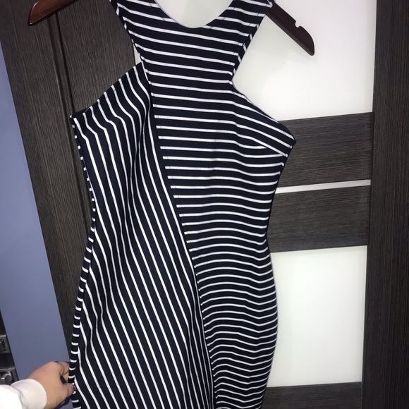 Zara Asymmetric Striped Dress - Picture 5 of 8